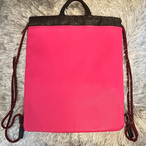 Pink Gucci Logo Drawstring Backpack - Picture 3 of 5